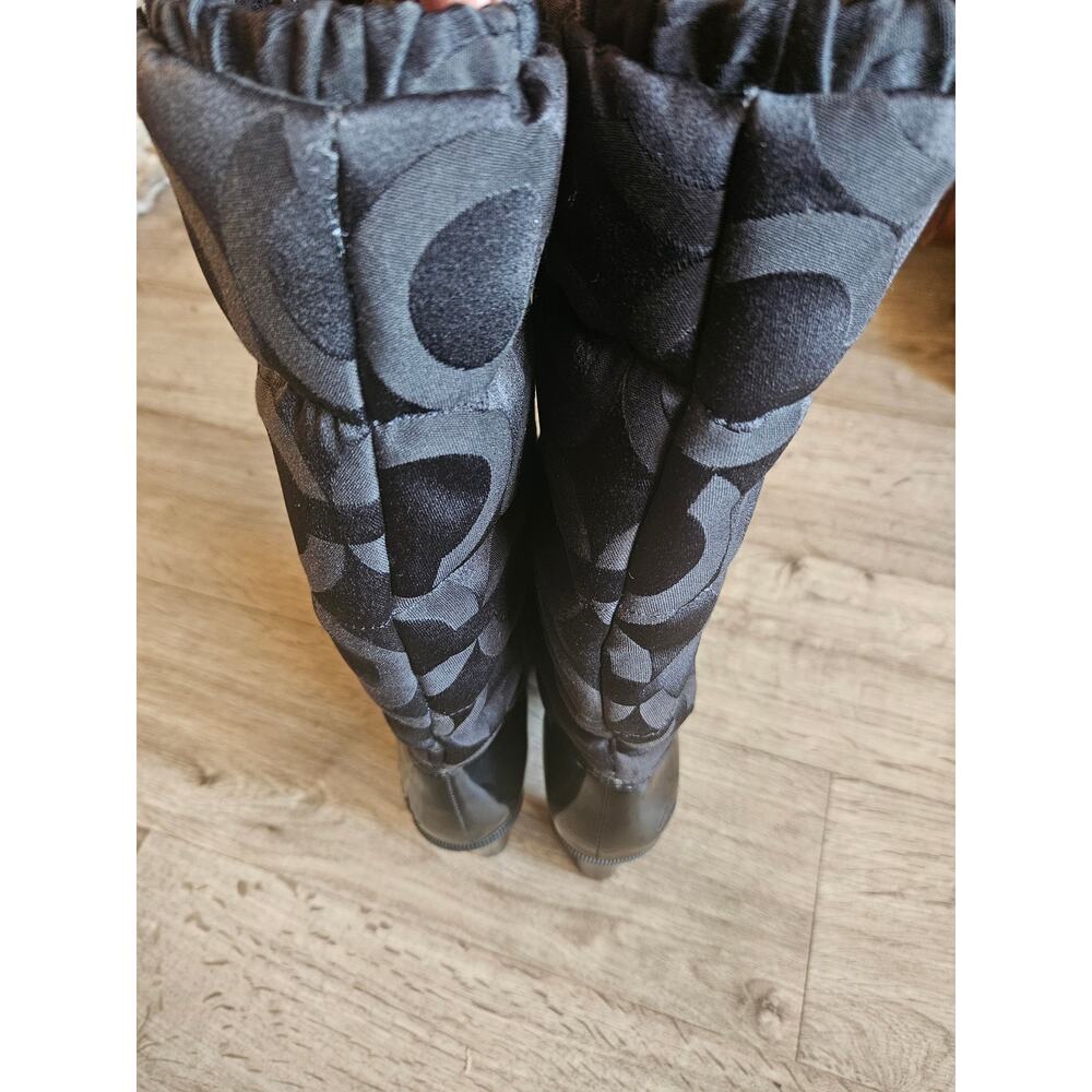 COACH Size 7 Puffer Boots - Picture 4 of 12